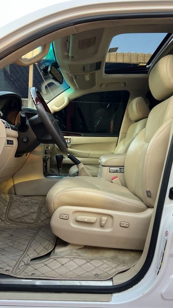 Used Lexus LX 570 5 door 5.7L 2010