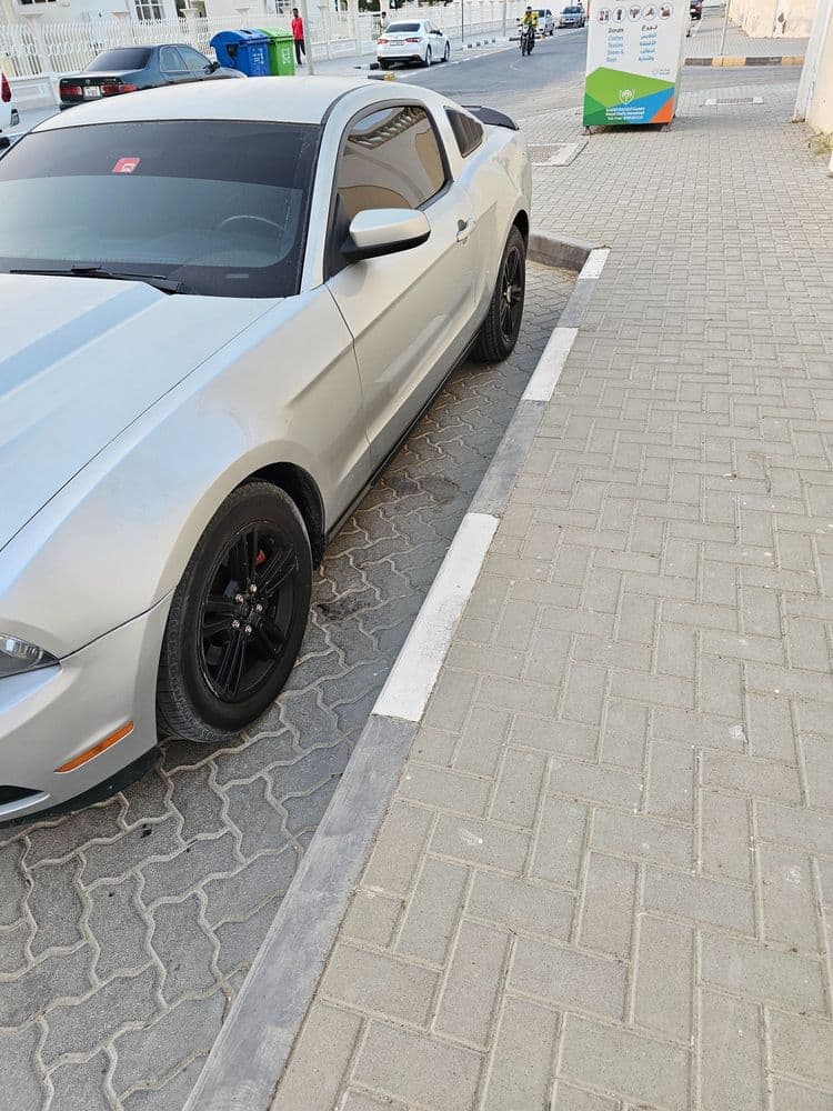 فورد موستانج V6 2012 مستعملة