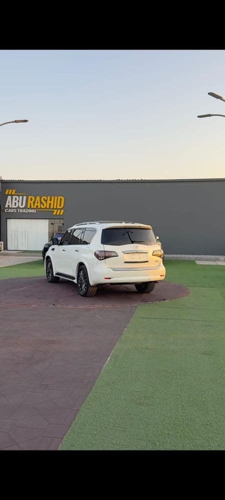 انفينيتي كيو اكس80 2015 مستعملة