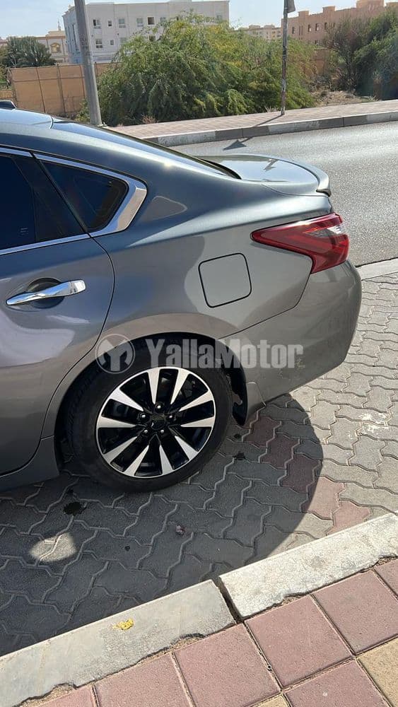 Used Nissan Altima 2.5 SV 2017