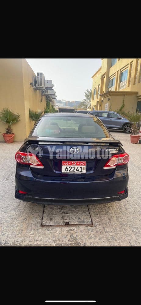 مستعملة تويوتا كورولا 1.8L 2013