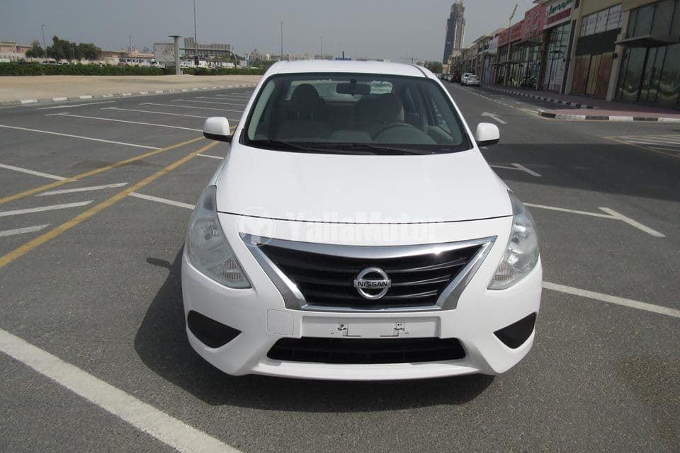 نيسان صني 1.5 Mid 2019 مستعملة