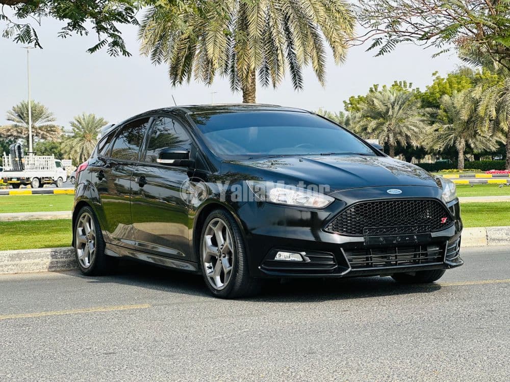 مستعملة فورد فوكس 2.0L ST 2018