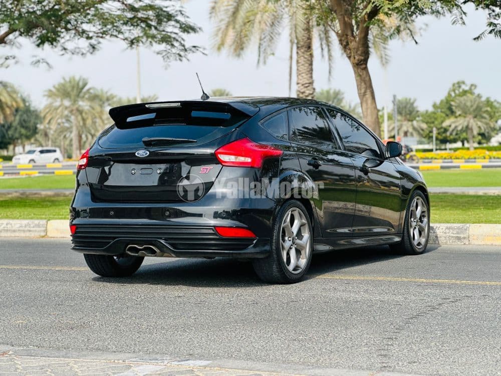 مستعملة فورد فوكس 2.0L ST 2018