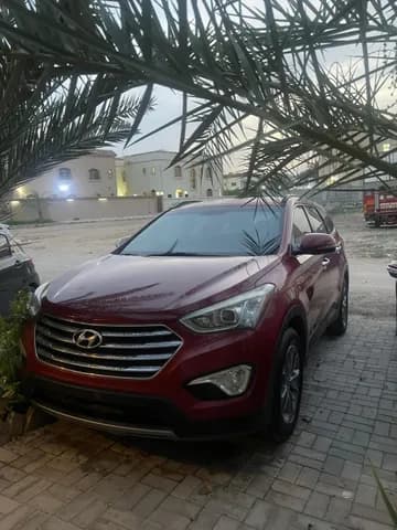 Used Hyundai Grand Santa Fe 3.3L AWD Mid 2014 Used Hyundai Grand Santa Fe 3.3L AWD Mid 2014 used_cars.forSale