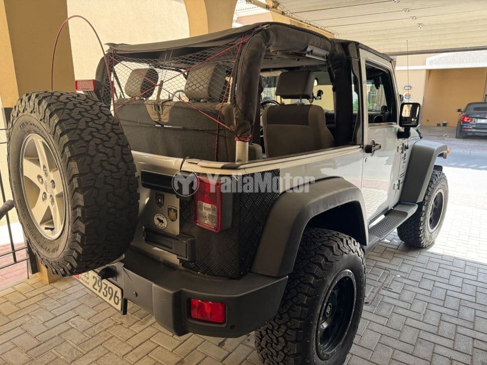 جيب رانجلر صحارى 3.6L أوتو ستاندرد 2007 مستعملة