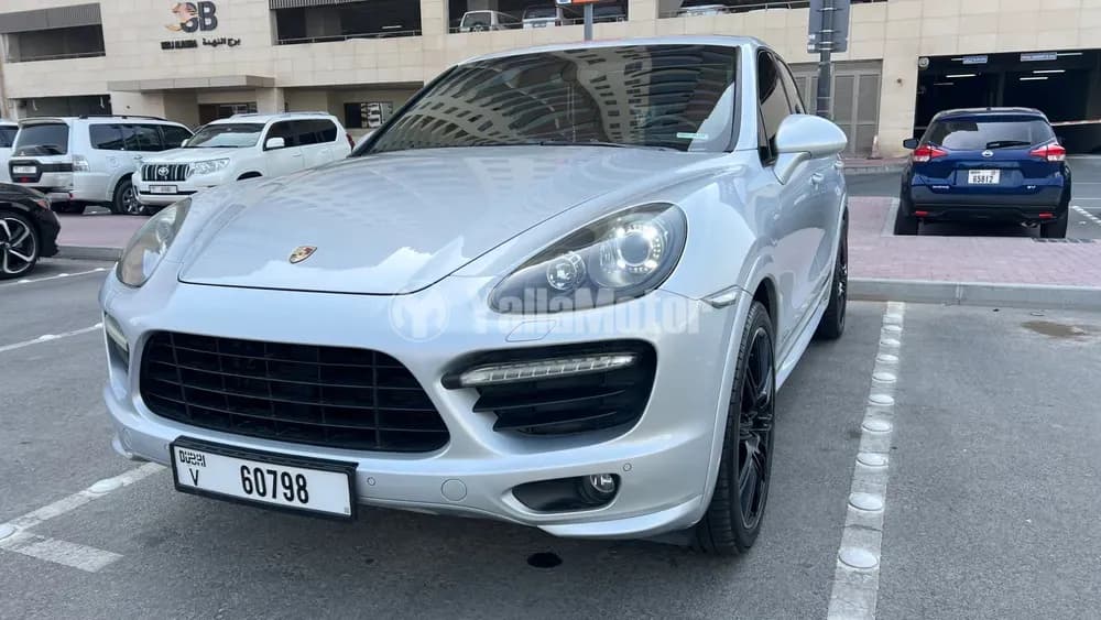 Used Porsche Cayenne GTS 2014