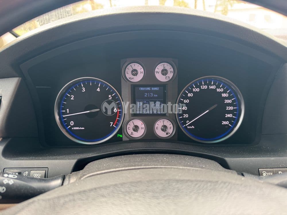 لكزس أل أكس 570 5 door 5.7L 2010 مستعملة