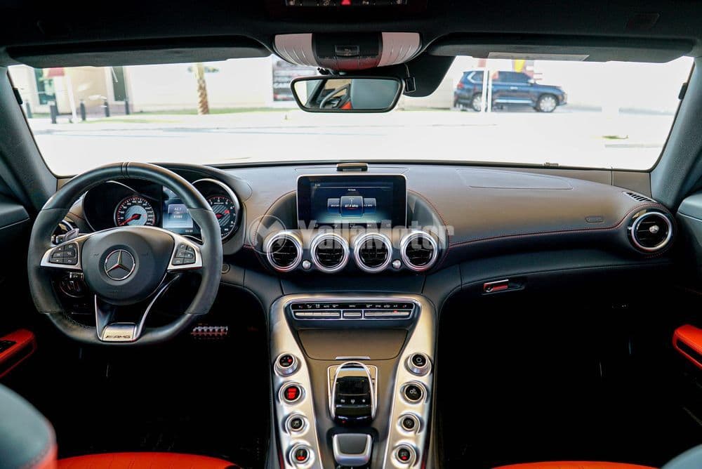 مستعملة مرسيدس بنز أي ام جي جي تي 2016