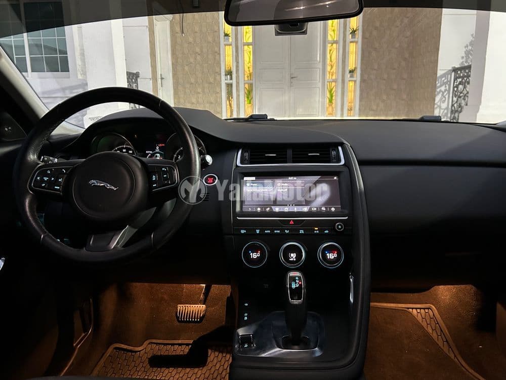Used Jaguar E-Pace 2.0T S 250 PS 2019