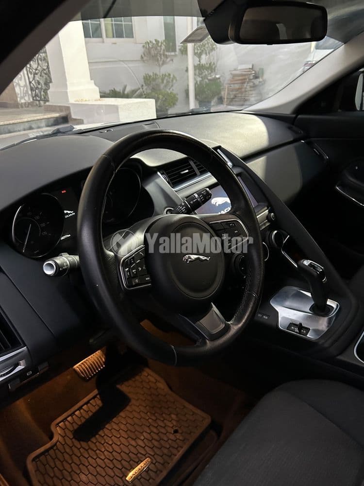 Used Jaguar E-Pace 2.0T S 250 PS 2019