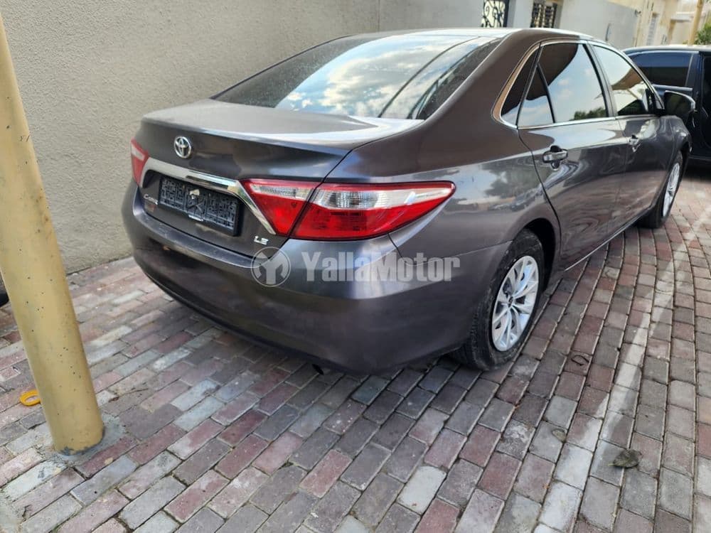 Used Toyota Camry 2017