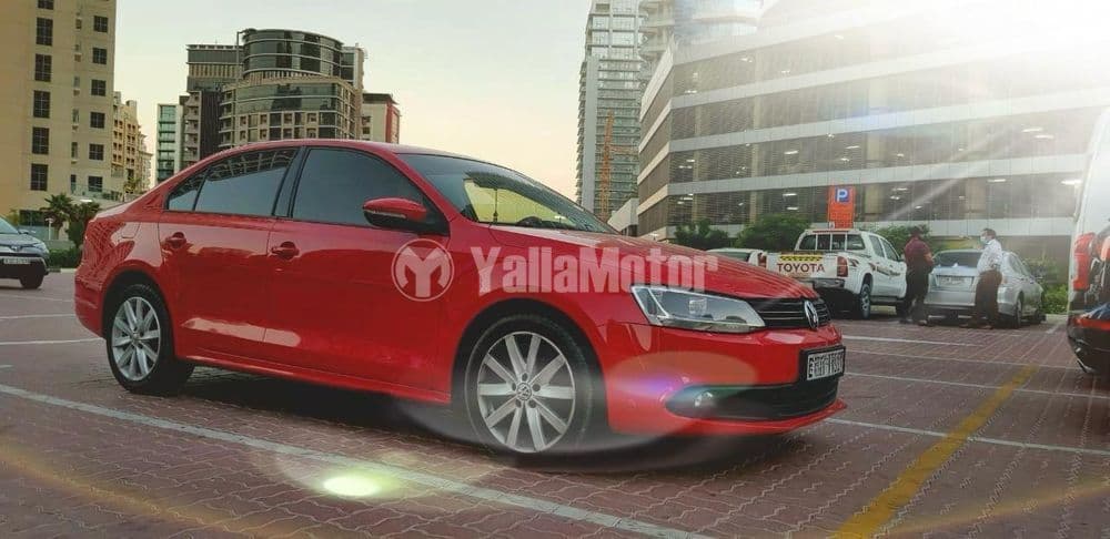 مستعملة فولكس فاجن جتا 2.0L Sedan 2012