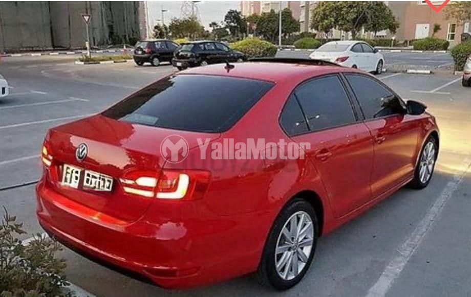 مستعملة فولكس فاجن جتا 2.0L Sedan 2012