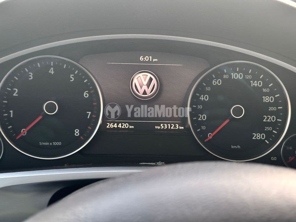 Used Volkswagen Touareg 3.6L V6 S 2011