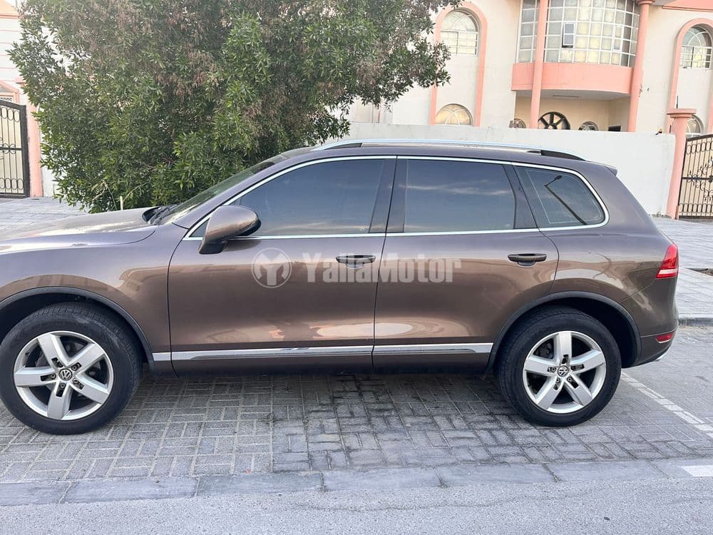 Used Volkswagen Touareg 3.6L V6 S 2011