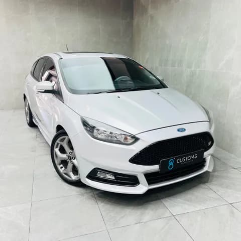 Used Ford Focus 2.0L ST 2018