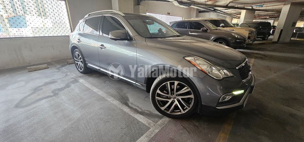 مستعملة انفينيتي كيو اكس50 3.7L لكشاري 2017