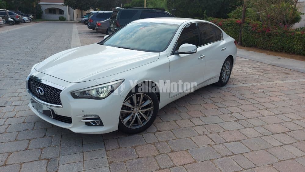 Used Infiniti Q50 2.0 Turbo 2016