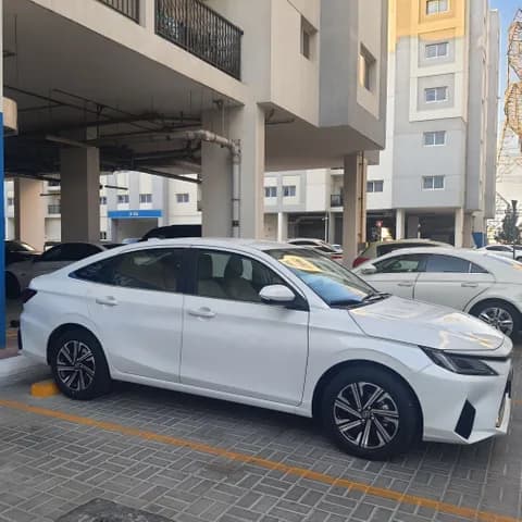Used Toyota Yaris 2024