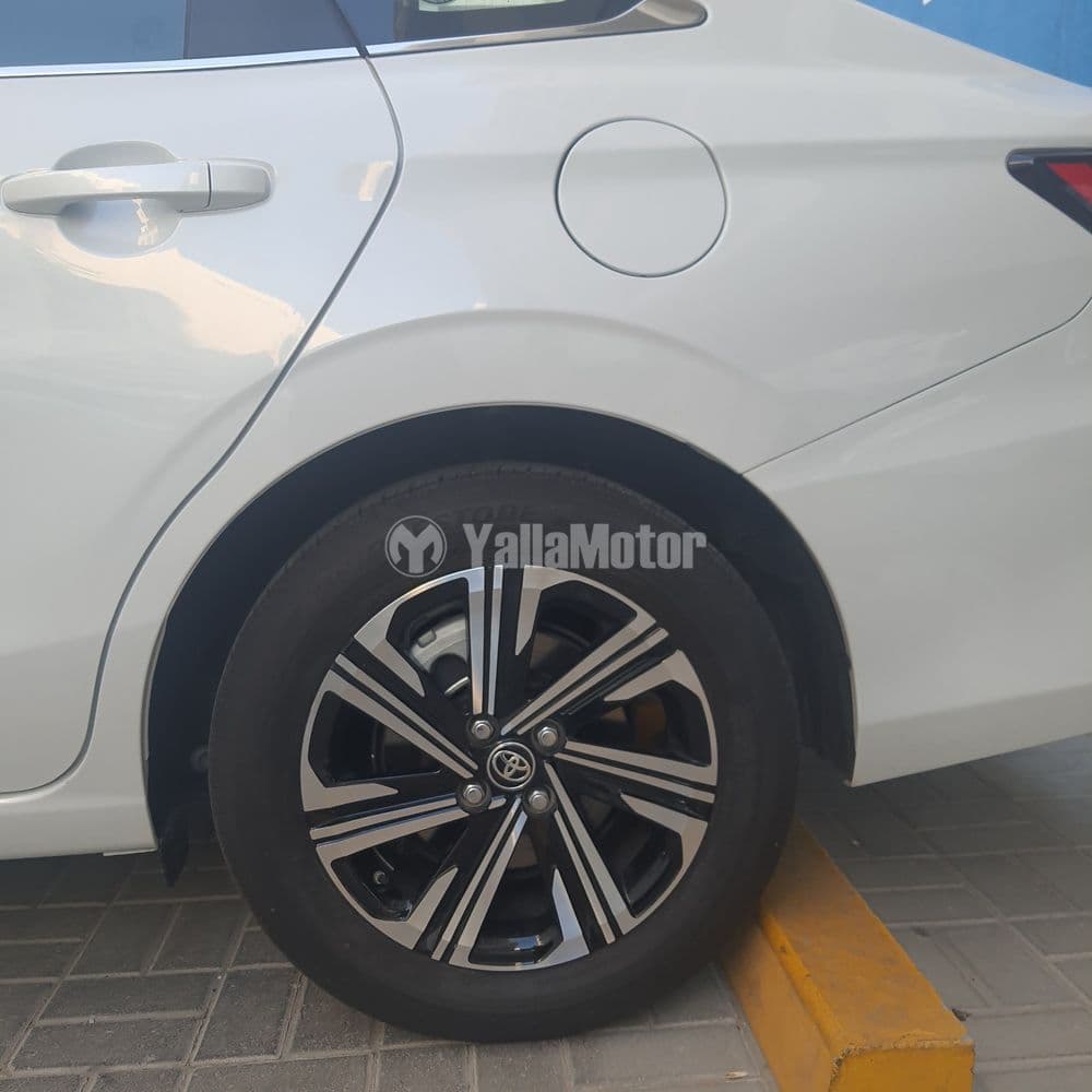 Used Toyota Yaris 2024