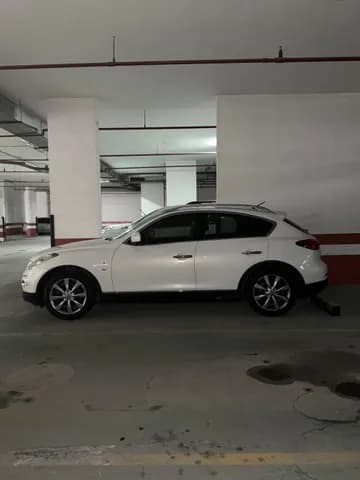 Used Infiniti QX50 3.7L Excellence 2015