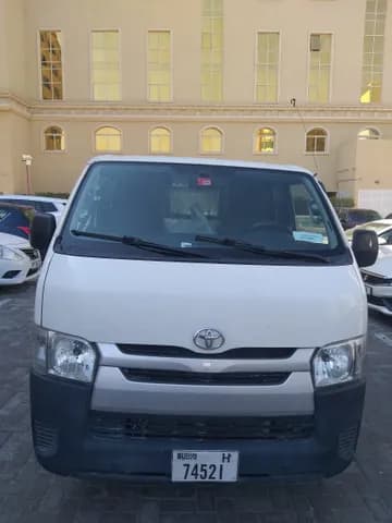 Used Toyota Hiace 2.5L Commuter A/T 2016