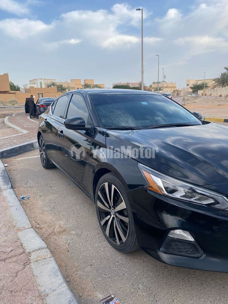 نيسان ألتيما 3.5SR 2021 مستعملة