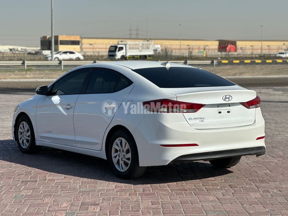 مستعملة هيونداي إلانترا 2.0L GL 2017