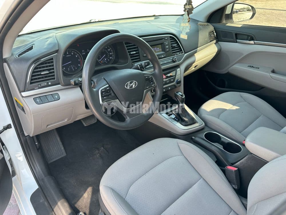 مستعملة هيونداي إلانترا 2.0L GL 2017