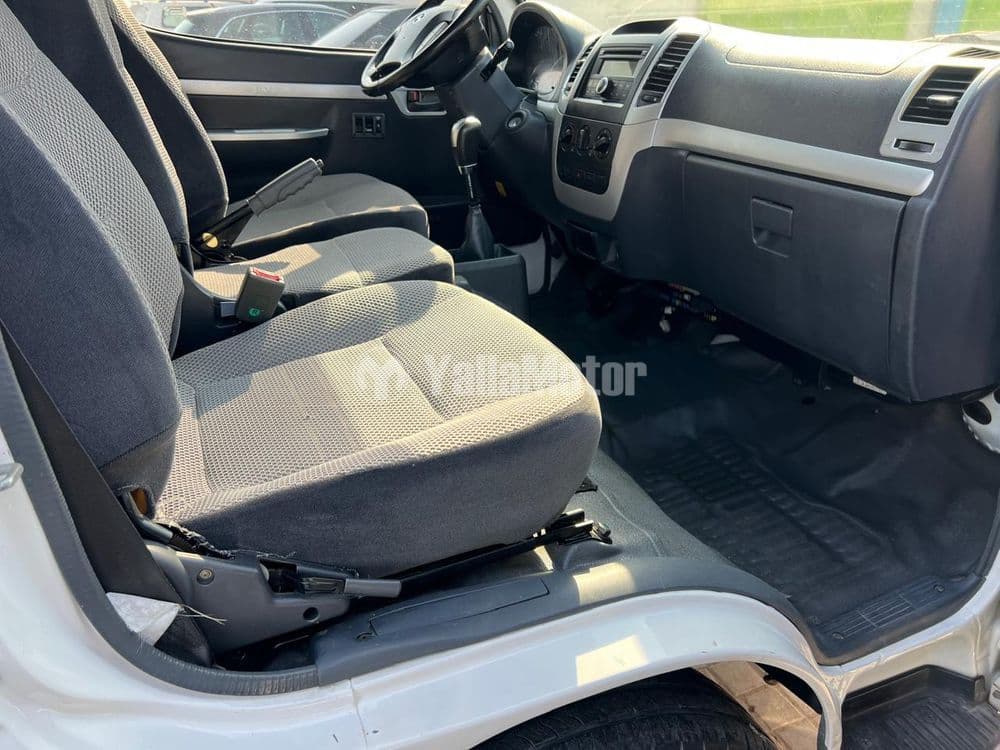 مستعملة كنج لونج Freezer Van 2.2L Standard 2017