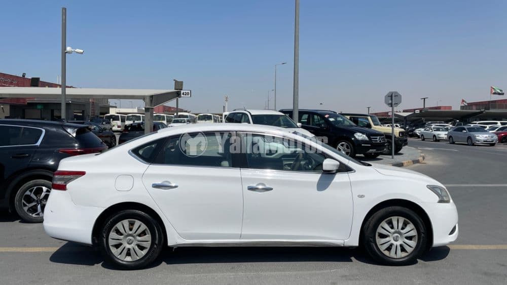Used Nissan Sentra 1.6L Sedan 2014
