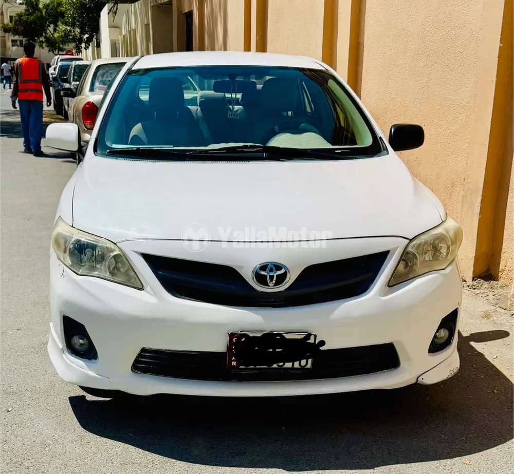 Used Toyota Corolla 1.8L GLI Hybrid 2013
