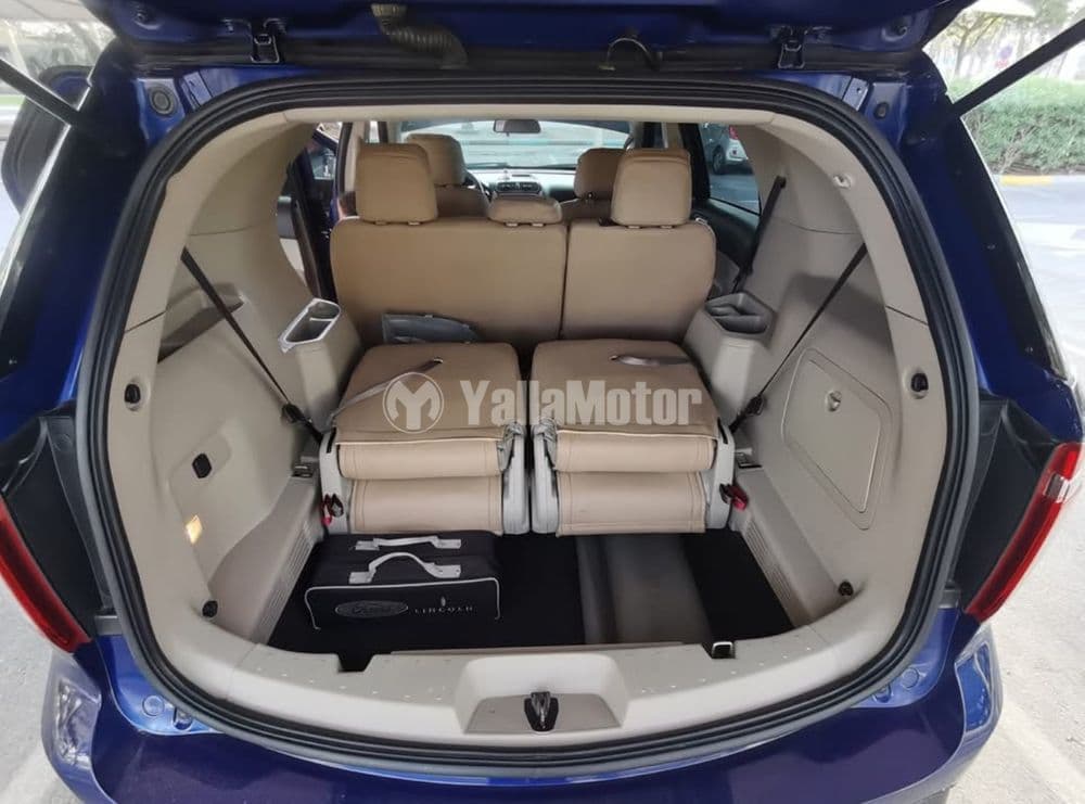 فورد إكسبلورر 3.5L V6 Base AWD 2015 مستعملة