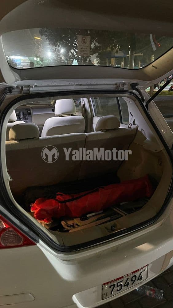 نيسان تييدا Hatchback 2013 مستعملة