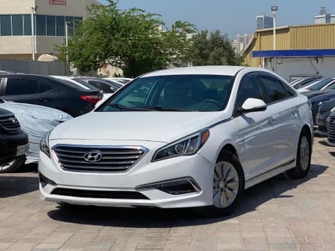 هيونداي سوناتا 2.0L Hybrid SE 2016 مستعملة