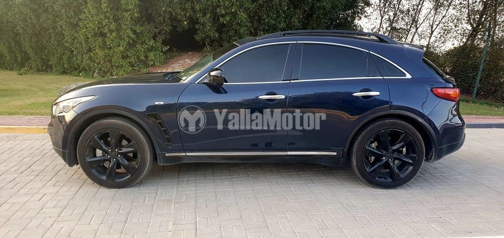 مستعملة انفينيتي كيو اكس70 5.0L سبورت لكشاري 2020