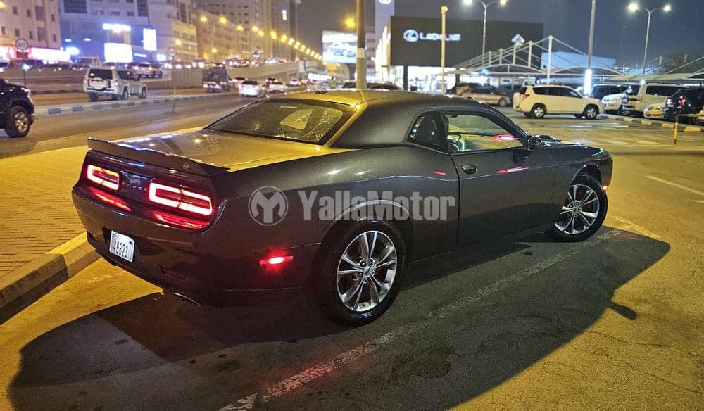 Used Dodge Challenger 3.6L SXT 2022