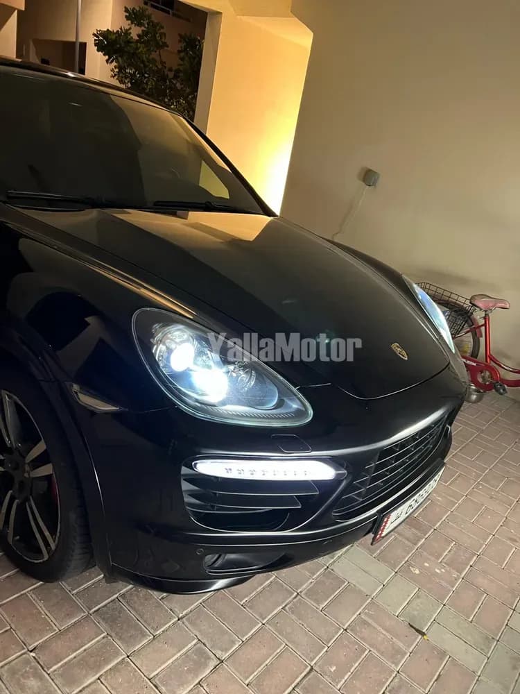 Used Porsche Cayenne GTS 2013