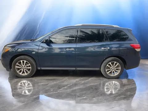 Used Nissan Pathfinder 2014