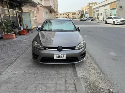 Used Volkswagen Golf R 2.0 TSI AWD 2016 Used Volkswagen Golf R 2.0 TSI AWD 2016 used_cars.forSale