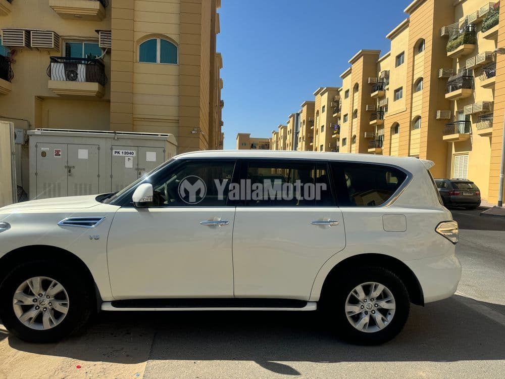 مستعملة نيسان باترول 5.6L SE 2013