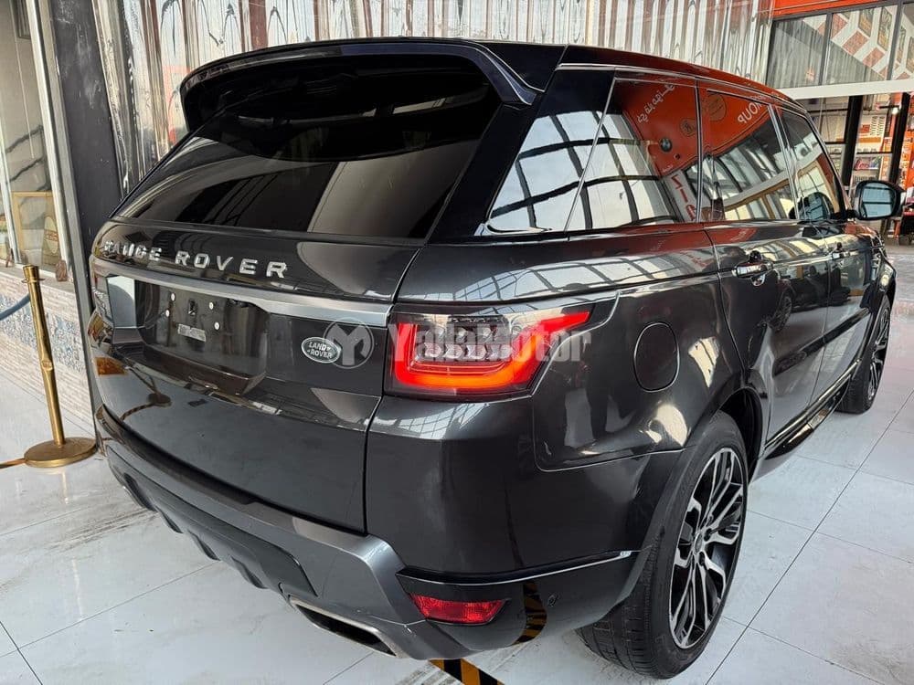 لاند روفر أتش أس إي في8 2019 مستعملة