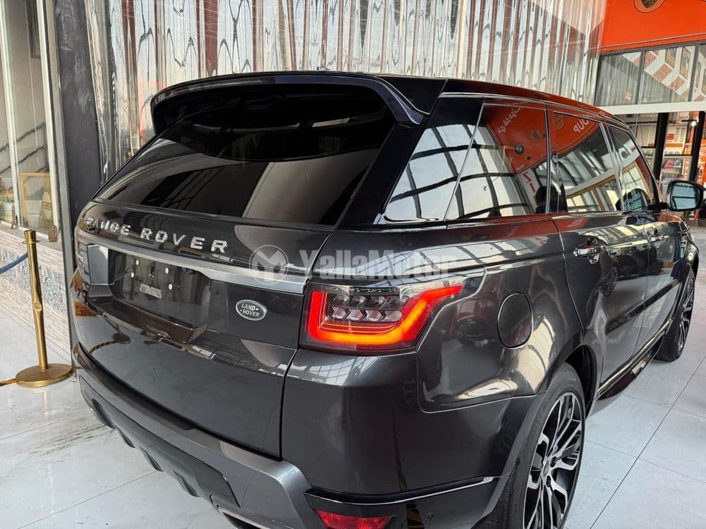 لاند روفر أتش أس إي في8 2019 مستعملة