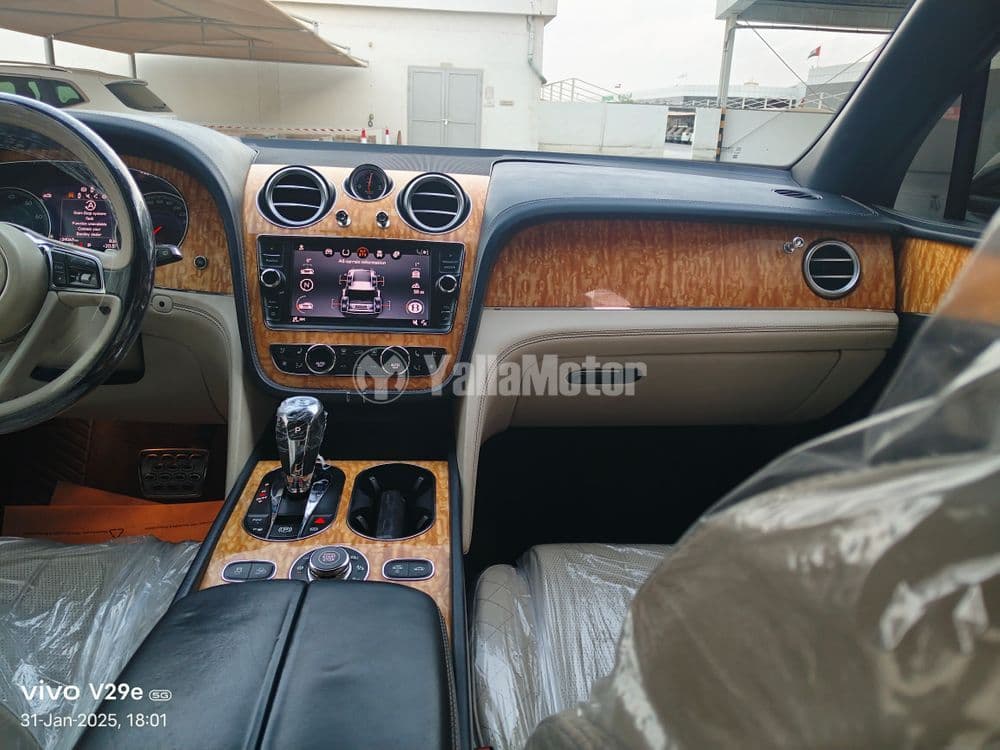 مستعملة بنتلي بينتايغا W12 2016