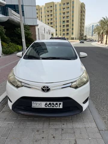 Used Toyota Yaris 1.5L SE 2017