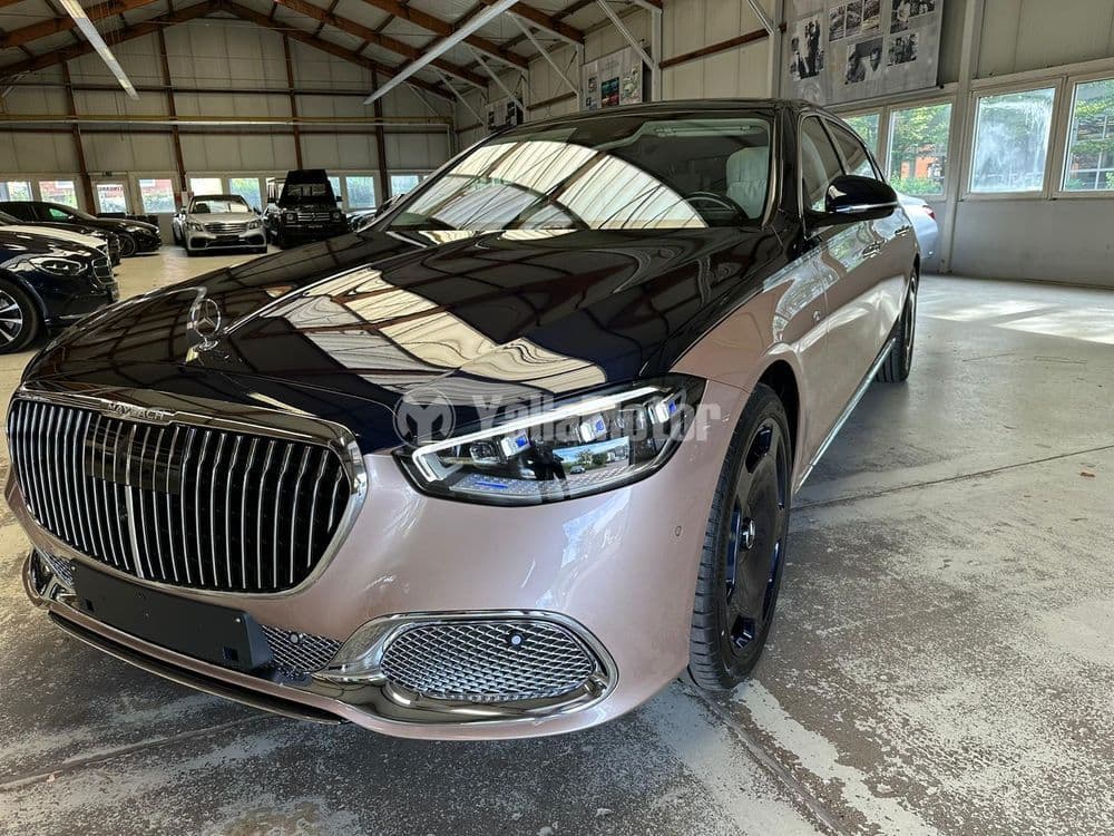 New Mercedes-Benz Maybach S 680 4MATIC 2024