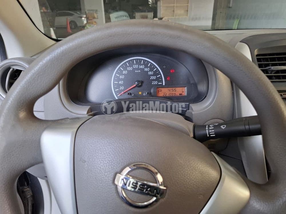 Used Nissan Sunny 2017