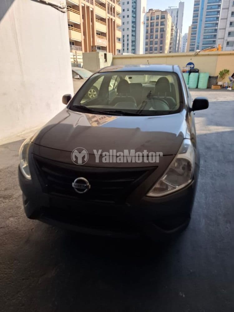 Used Nissan Sunny 2017