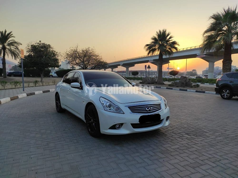 Used Infiniti G37 2012